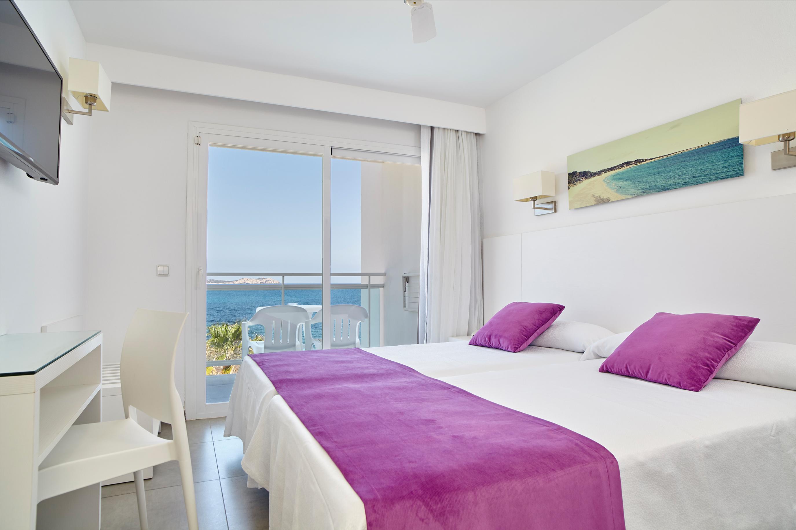 Aparthotel Nereida San Antonio  Eksteriør billede